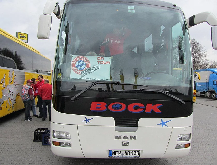 FCB S04 — Foto