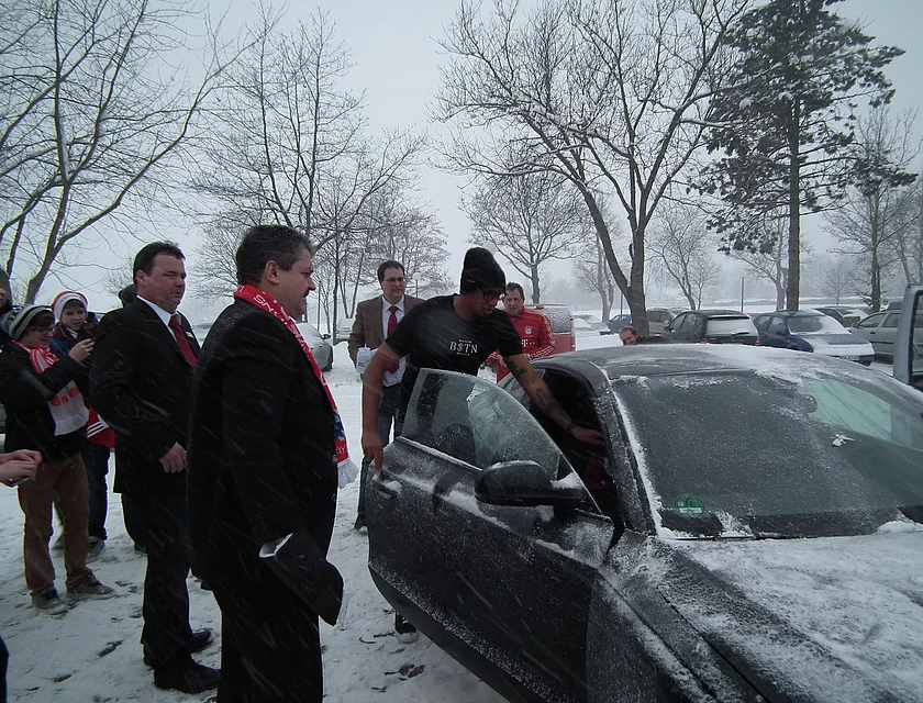 FCB Boateng Besuch — Foto