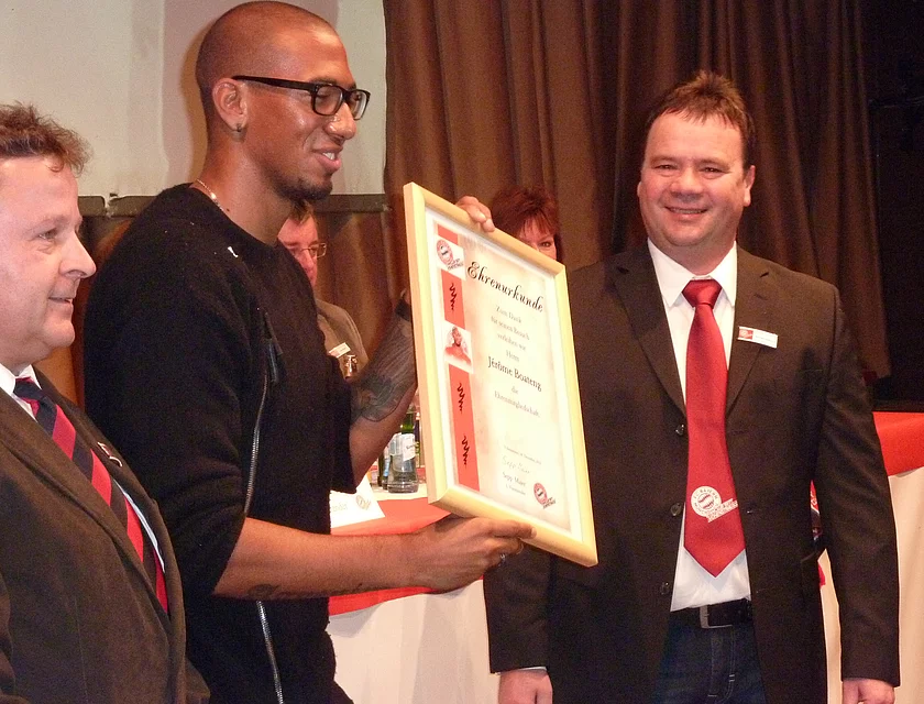 FCB Boateng Besuch — Foto