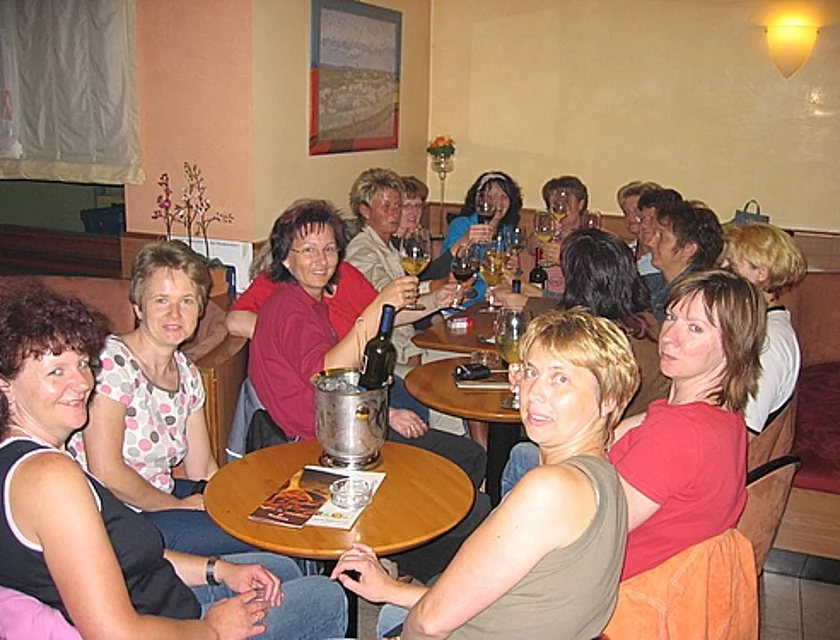 Frauenwanderung — Foto