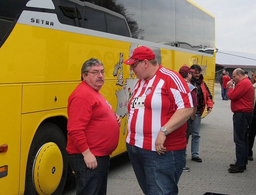 FCB S04 — Foto