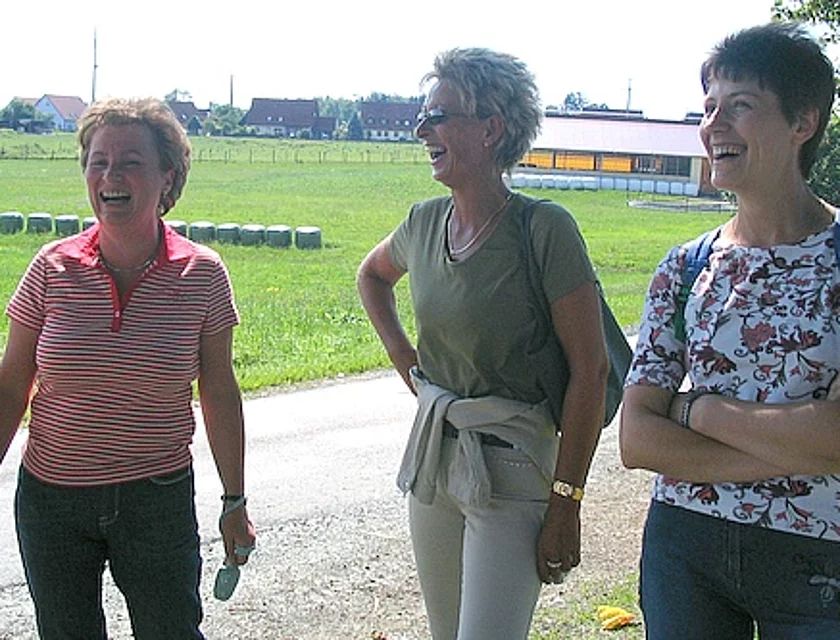 Frauenwanderung — Foto