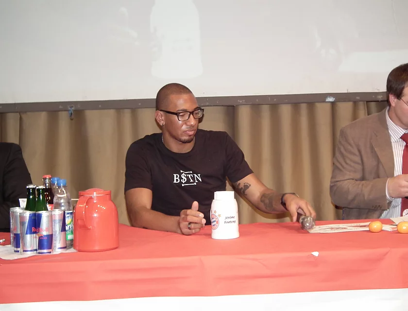 FCB Boateng Besuch — Foto