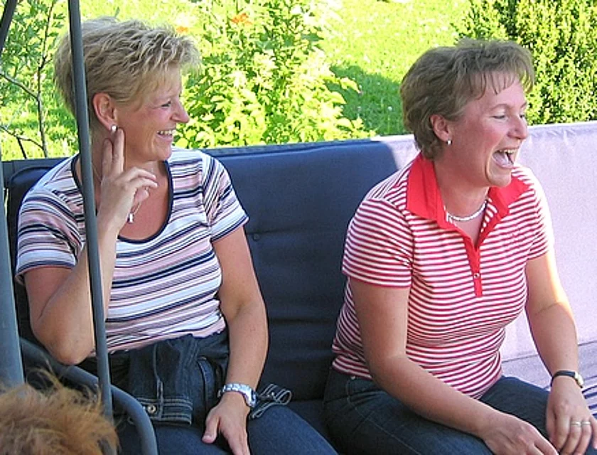 Frauenwanderung — Foto