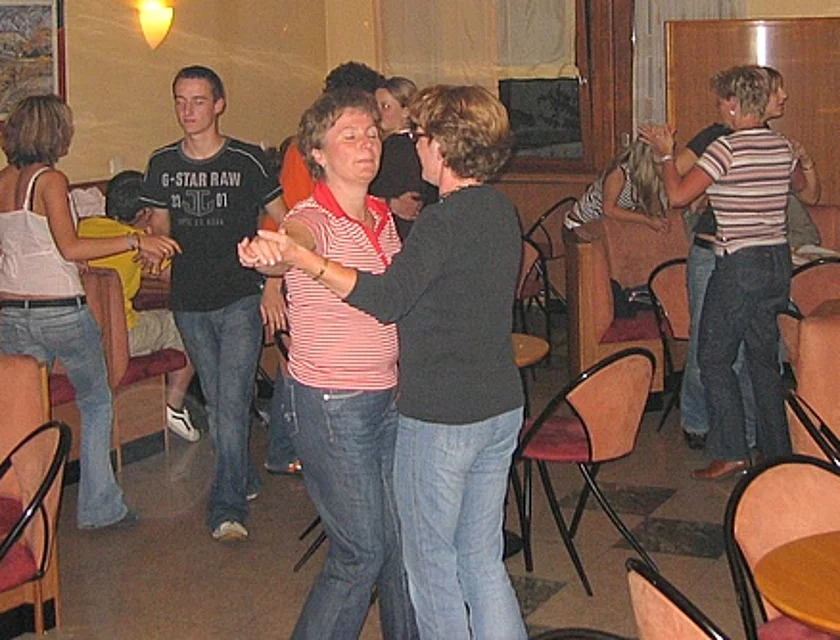 Frauenwanderung — Foto