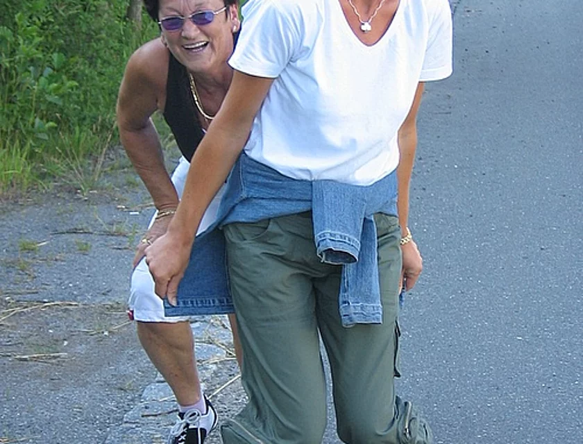 Frauenwanderung — Foto