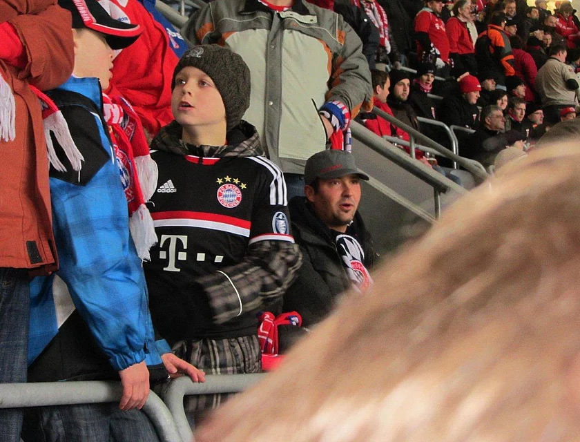 FCB S04 — Foto