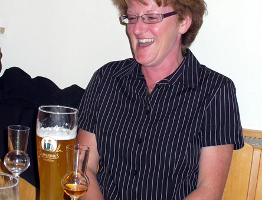Frauenwanderung — Foto