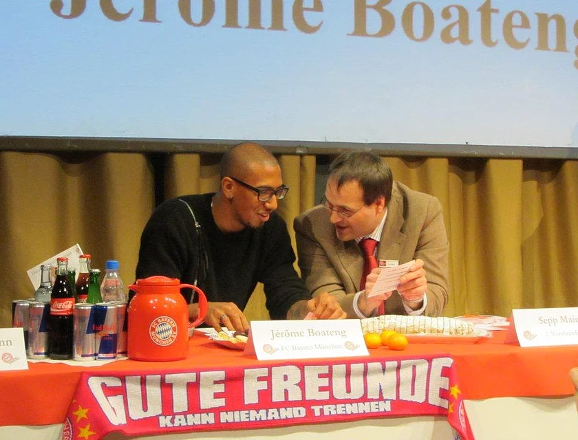 FCB Boateng Besuch — Foto